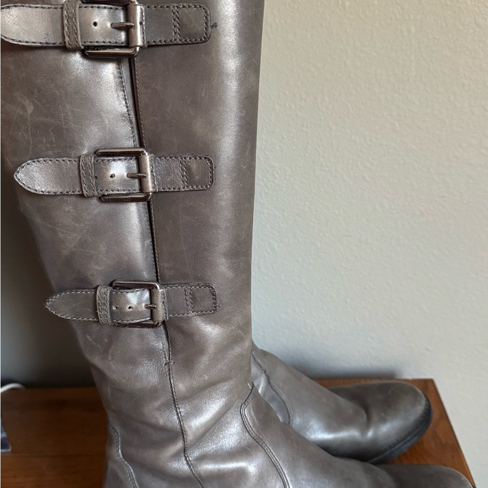 Ecco Women's Heeled Leather Boots - Gray